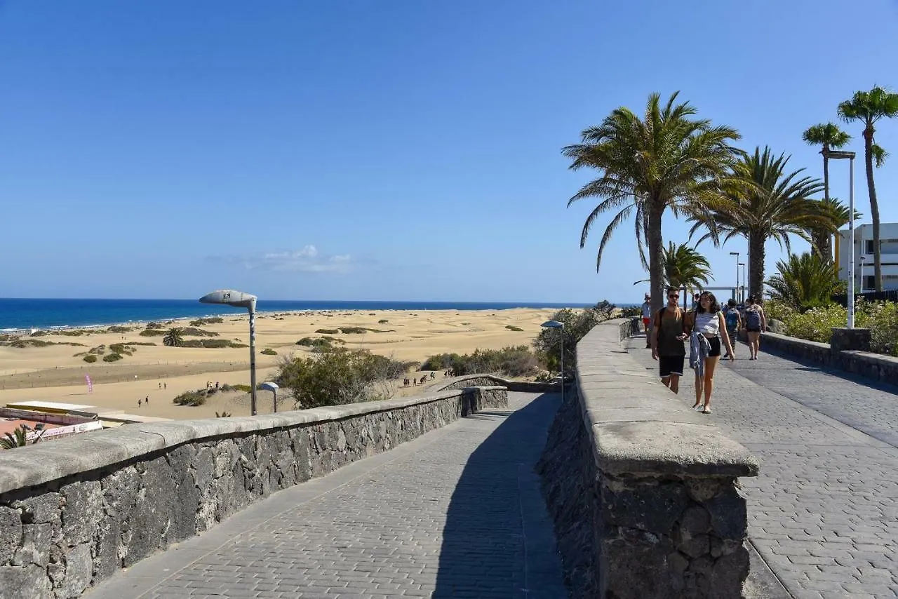 Cozy Bungalow For 6 In Playa Del Ingles Gd04 By Villagrancanaria Holiday home